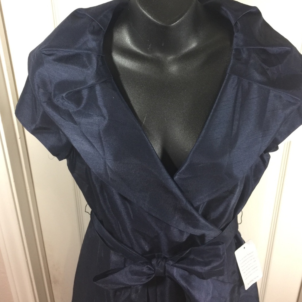 NWT Gorgeous dark blue cocktail dress. Size 12.